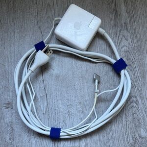 Apple White 60W MagSafe 2 Power Adapter